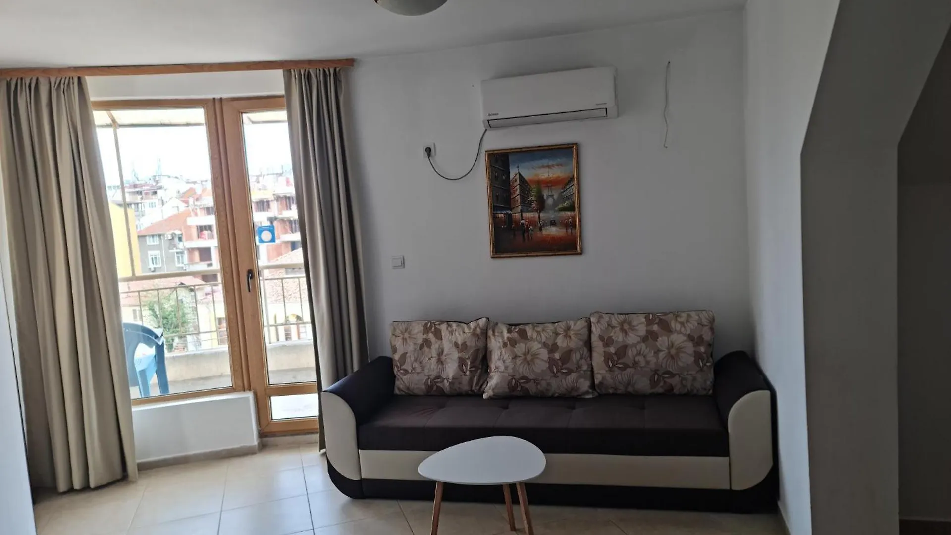 Apartment Lermontov Burgas