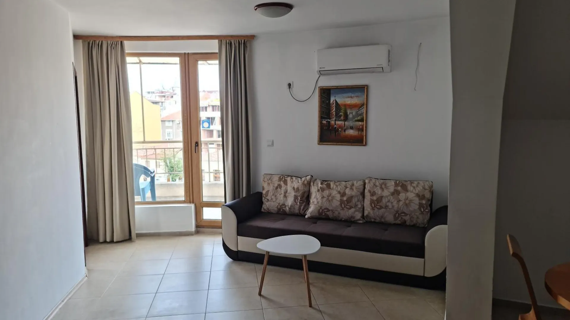 Apartment Lermontov Burgas